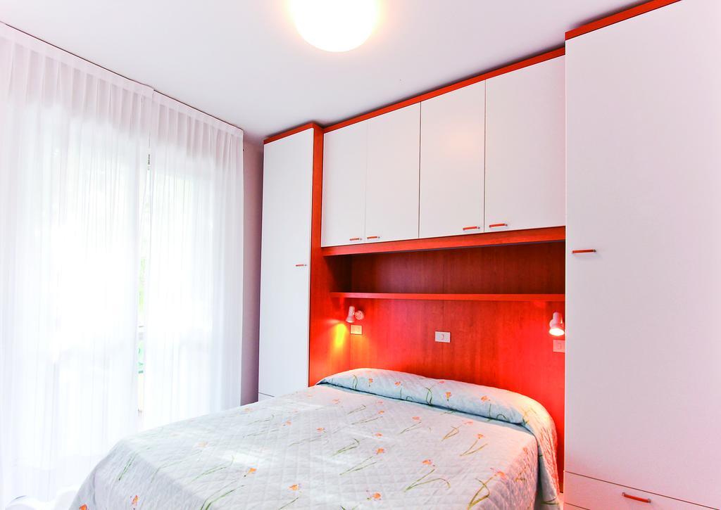 Residenza Ibsen Διαμέρισμα Λινιάνο Σαμπιαντόρο Δωμάτιο φωτογραφία